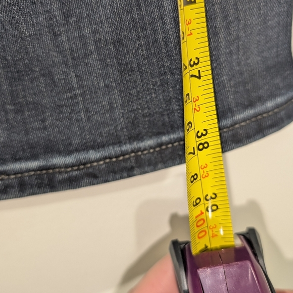 Express Hyper Stretch Distressed Slim Jeans – Dark Blue Wash – 33x30 – Excellent - Picture 4 of 9